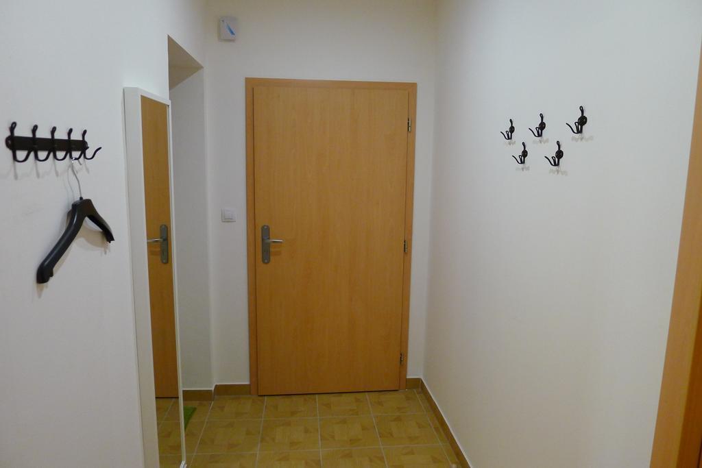 Condo Vinohrady II Praga Habitación foto
